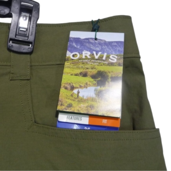 Orvis Men's Cargo Shorts with Belt Olive Green Size 36 Last Piece New with Tags - Picture 2 of 5